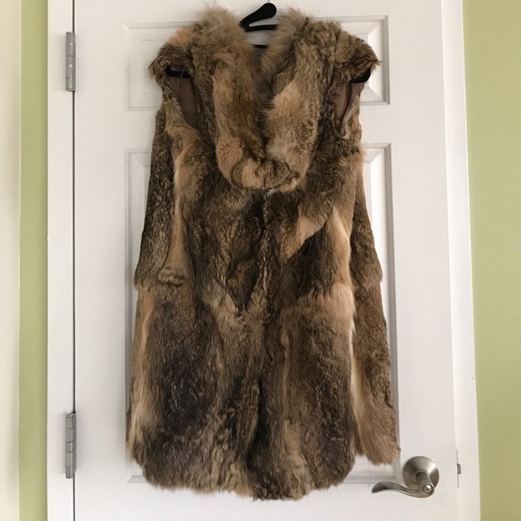 Rabbit fur hooded vest - Picture 4 of 6